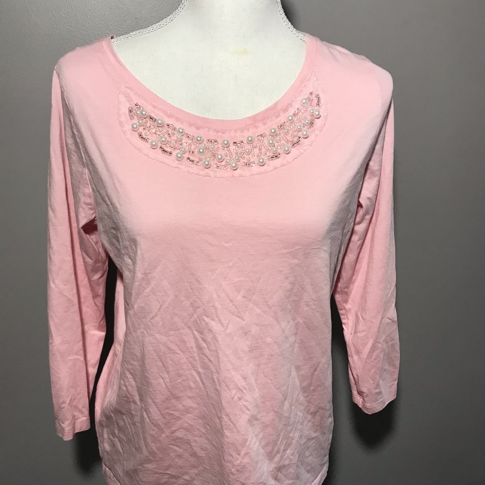 pink blouse - Picture 2 of 8